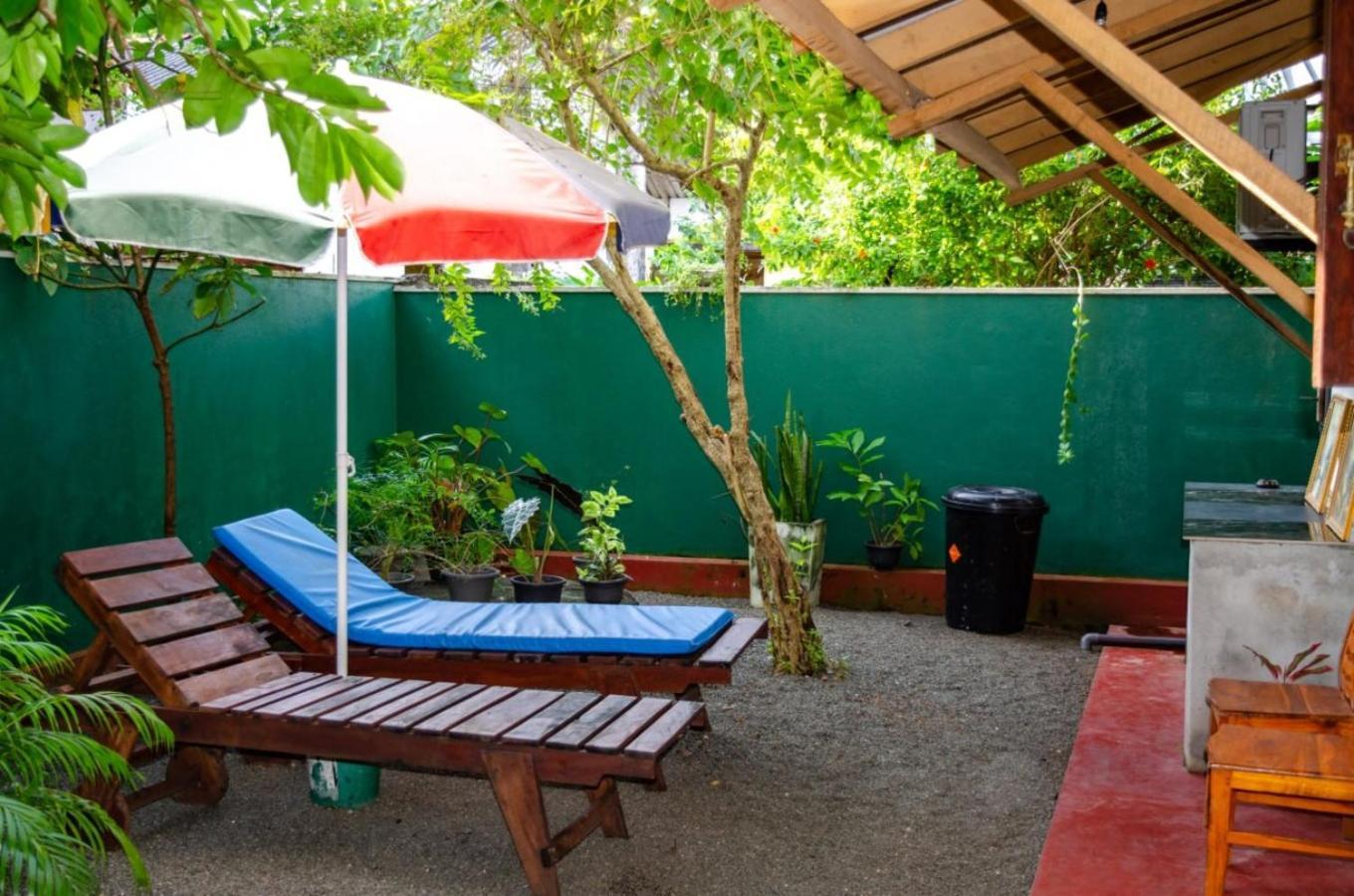 Ocean Pearl Cottage Ahungalla Buitenkant foto