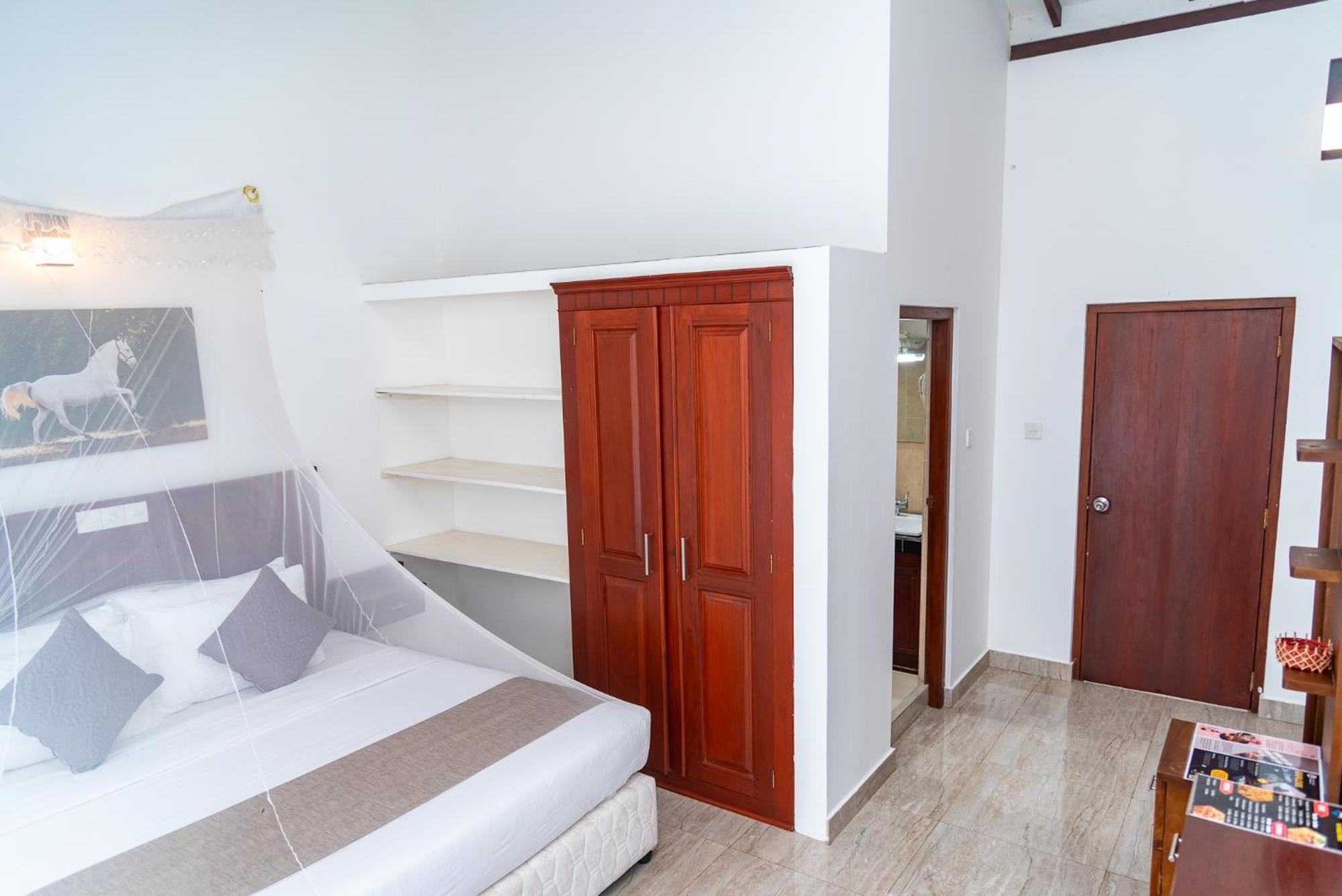 Ocean Pearl Cottage Ahungalla Buitenkant foto