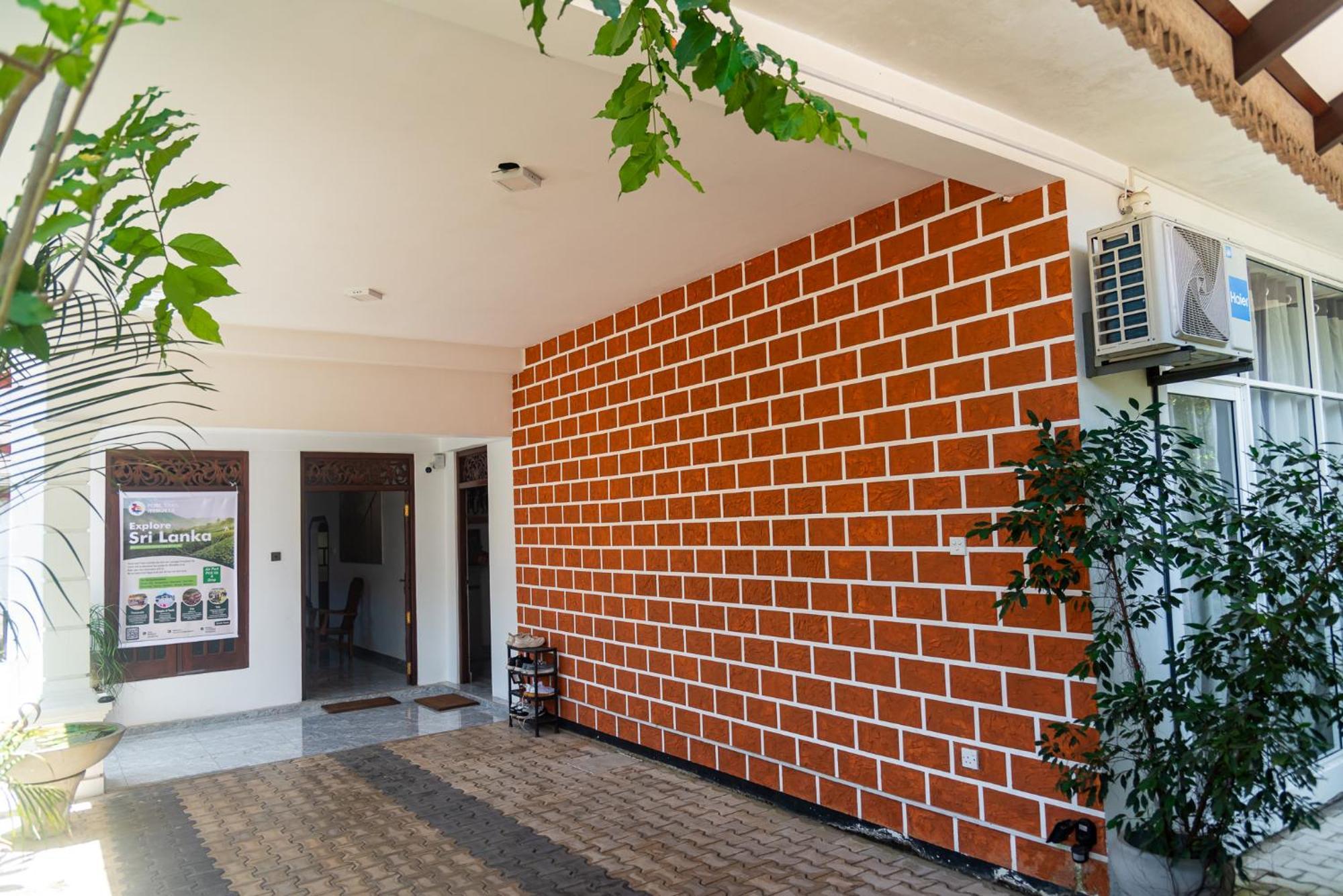 Ocean Pearl Cottage Ahungalla Buitenkant foto